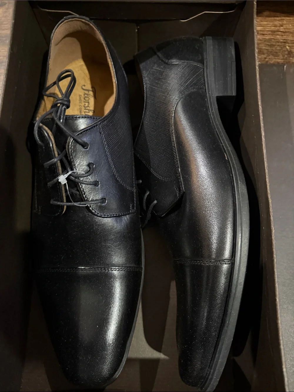 Florsheim - Jackson Black Leather Cap-Toe Derby Dress Shoes